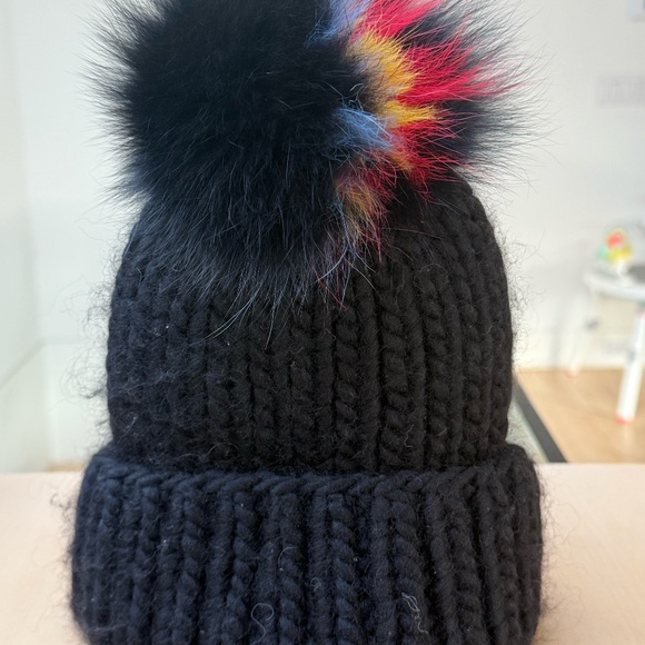 Eugina Kim Pom Pom Hat - Picture 1 of 2